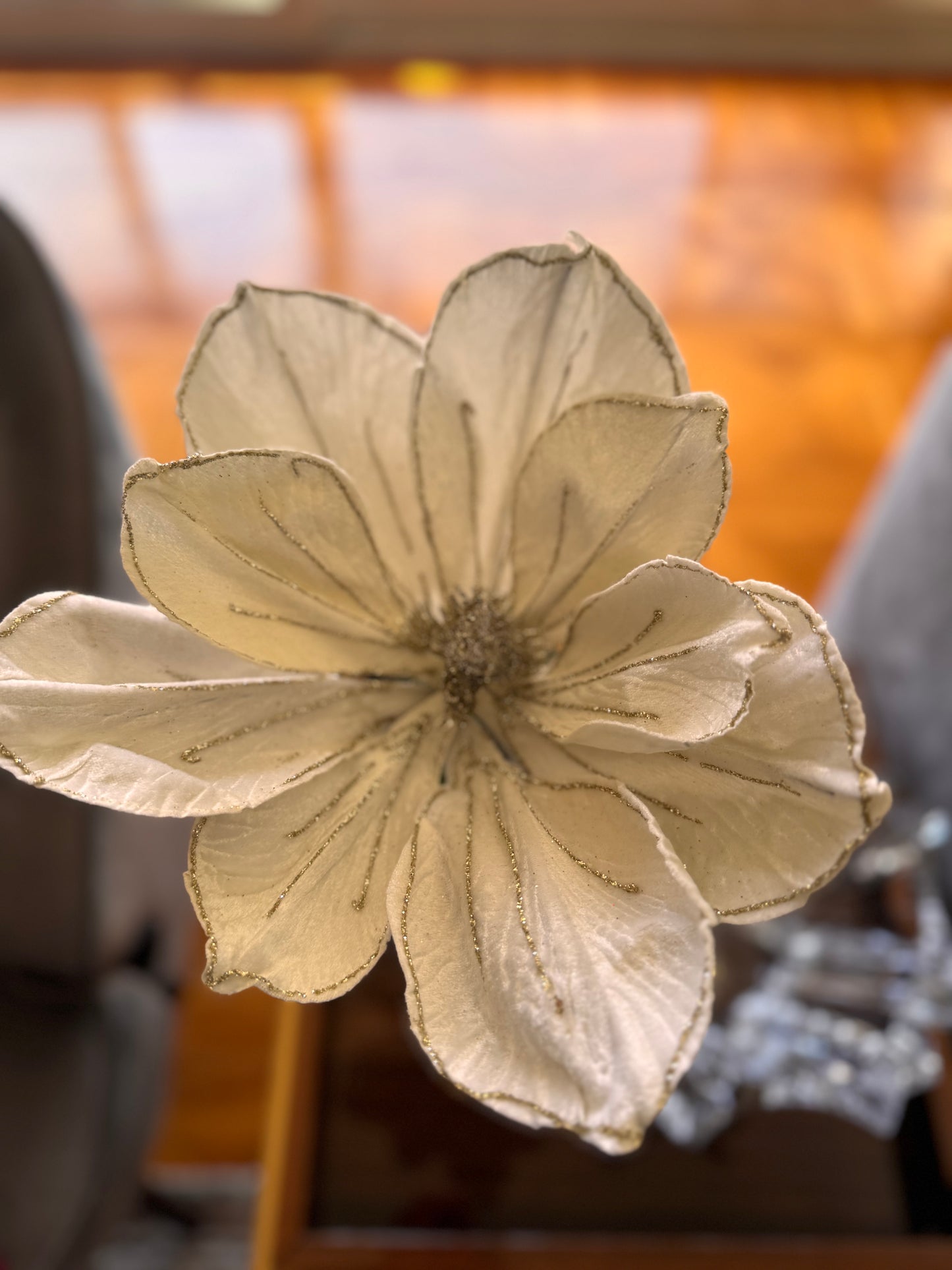 Winter White Sparkle Bloom